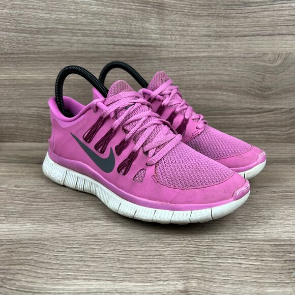 Nike Free 5.0 Pink Athletic Running Shoe - Picture 3 of 7